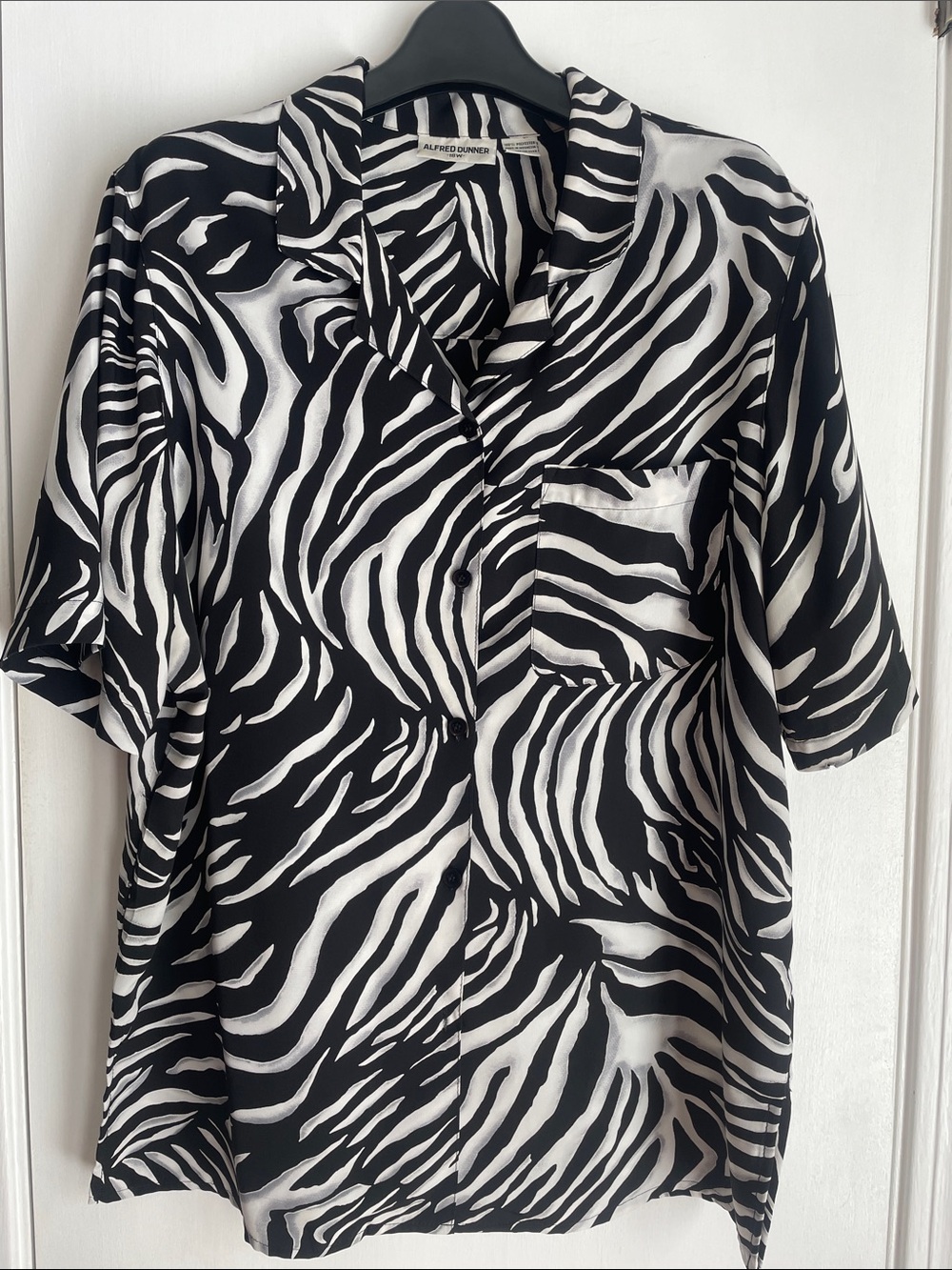 Alfred Dunner Black & White Zebra-Print Short Sleeve Button-Down Blouse